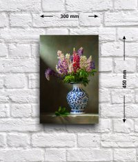 Постер «Натюрморт с люпинами в китайской вазе», 30 см х 45 см