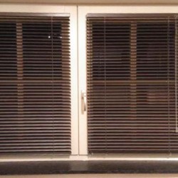 Жалюзи горизонтальные алюминиевые "Танго 25", Горький шоколад 5641, 40х120 см , упр Правое